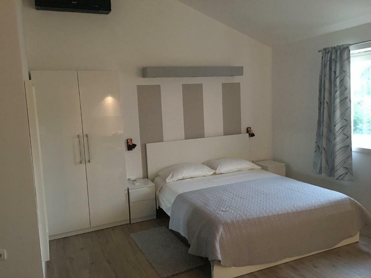 Apartamento Studio apartman Dado Bale Exterior foto