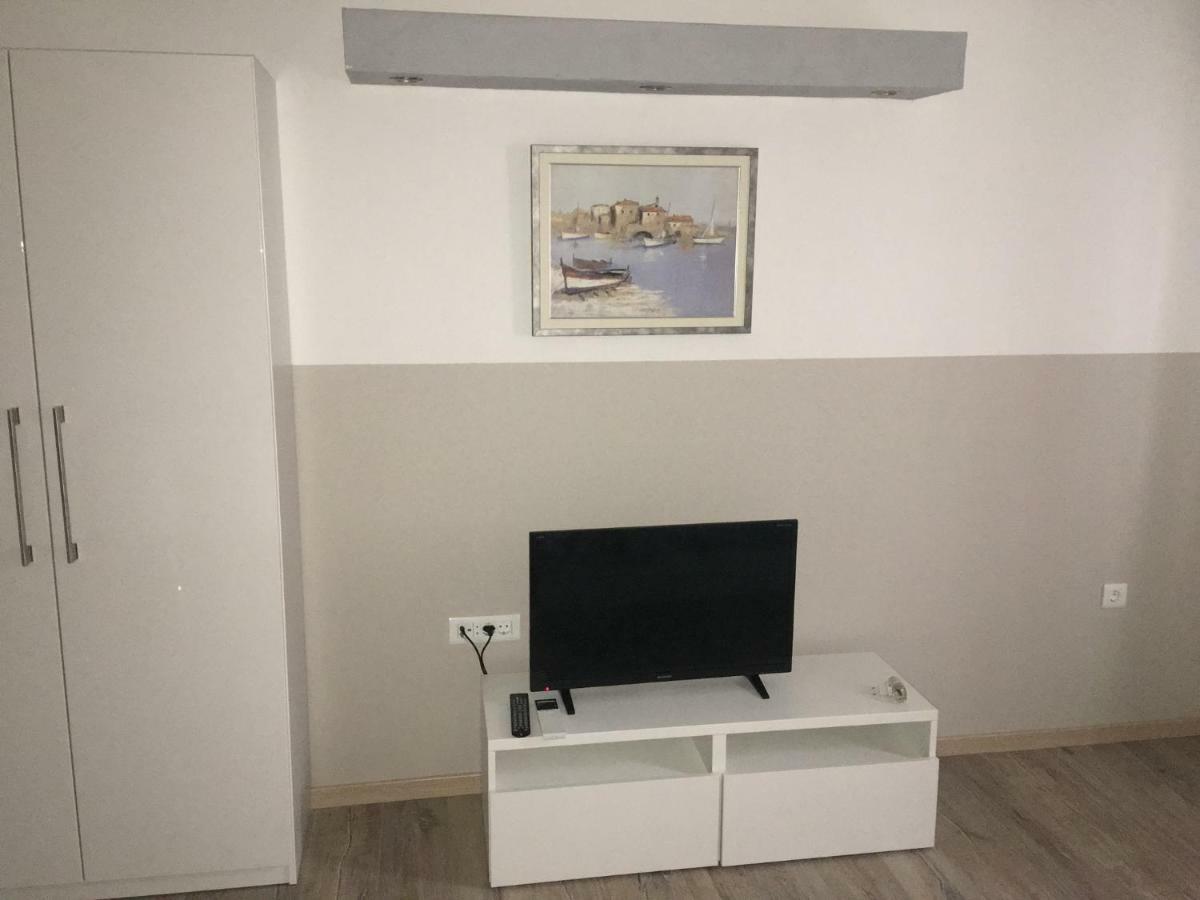 Apartamento Studio apartman Dado Bale Exterior foto